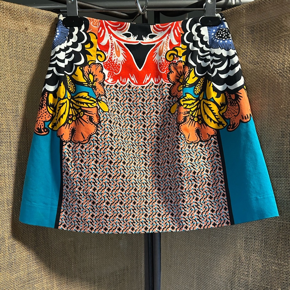 Express Multi-Color Pattern A-Line Mini Skirt - Picture 5 of 6